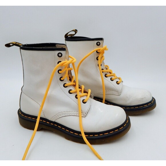 Doc Martens Boots Women’s Size 7 Softy White Air Wair Bouncing Sole AW501 1460W - Picture 2 of 12